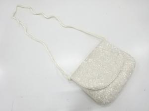 ビーズ　ショルダーバッグ